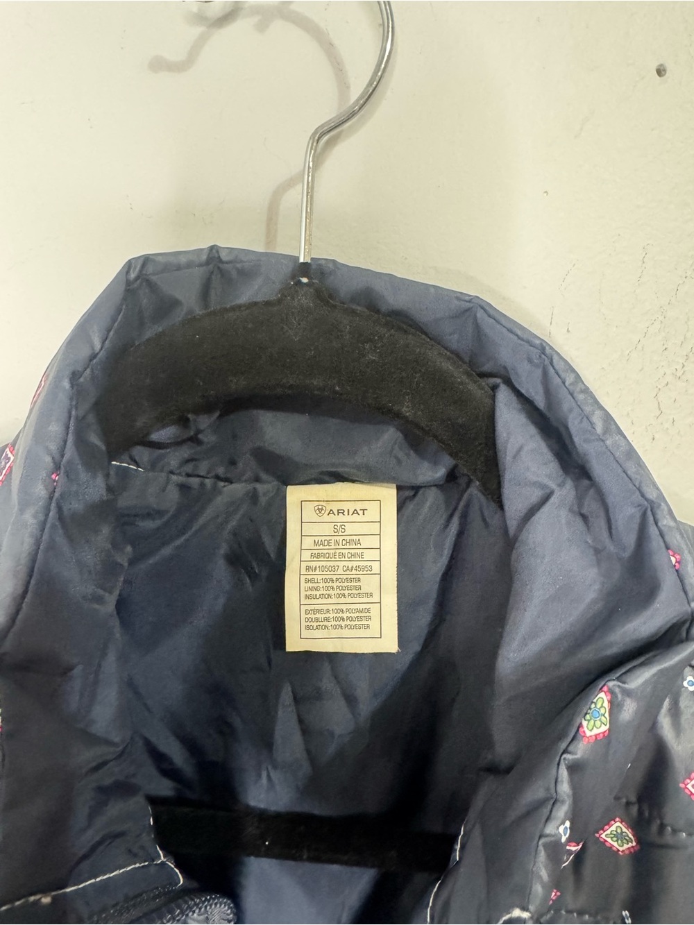 Ariat Navy Quilted Vest - Picture 5 of 5